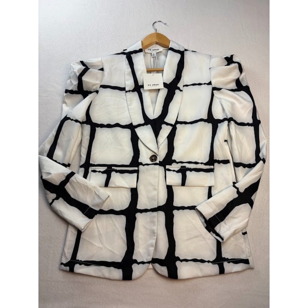 HL Affair New York Size Medium Blazer White/Black Lightweight Single Button NWT